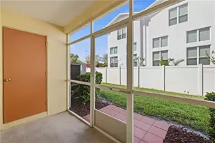 3871 Mariner Dr, Saint Petersburg, FL 33705 - Photo 21