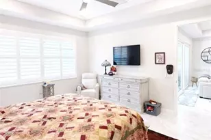 1055 Waterline Ct, Sarasota, FL 34240 - Photo 13