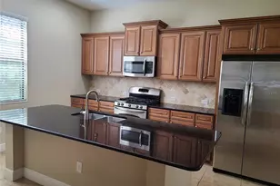 14305 Stirling Dr, Lakewood Ranch, FL 34202 - Photo 3