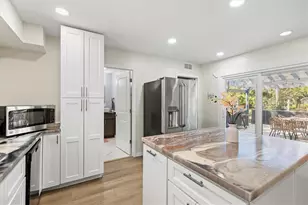 214 Gaines Ave, Sarasota, FL 34243 - Photo 27