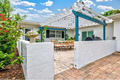 214 Gaines Avenue, Sarasota, FL 34243 - Photo 5