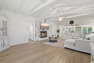 214 Gaines Ave, Sarasota, FL 34243 - Photo 9