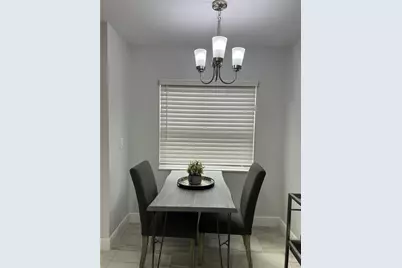 1742 8th Street, Sarasota, FL 34236 - Photo 3
