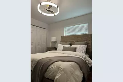 1742 8th Street, Sarasota, FL 34236 - Photo 17
