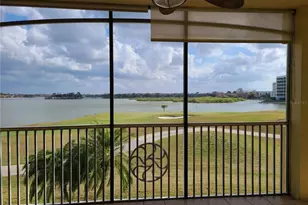 6474 Water Crest Way, Lakewood Ranch, FL 34202 - Photo 5