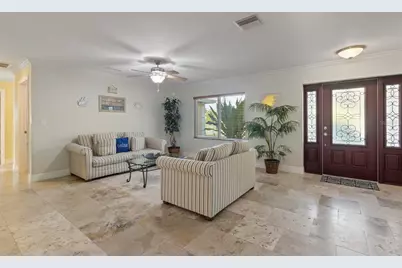 6454 Beechwood Avenue, Sarasota, FL 34231 - Photo 7