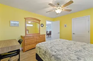 6454 Beechwood Ave, Sarasota, FL 34231 - Photo 37