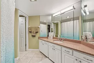 8710 Midnight Pass Rd, Sarasota, FL 34242 - Photo 25