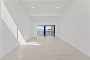 1511 Pelican Point Dr, Sarasota, FL 34231 - Photo 13