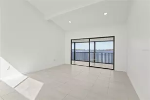 1511 Pelican Point Dr, Sarasota, FL 34231 - Photo 15