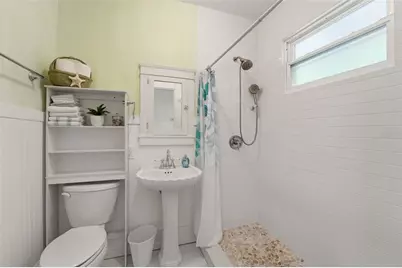 2330 7th Avenue W, Bradenton, FL 34205 - Photo 19