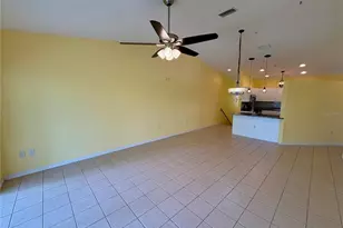 6421 Bay Cedar Ln, Bradenton, FL 34203 - Photo 7