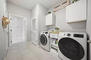 18026 Fattoria Ter, Bradenton, FL 34211 - Photo 41