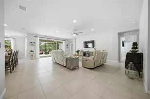 18026 Fattoria Ter, Bradenton, FL 34211 - Photo 9