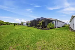 18026 Fattoria Ter, Bradenton, FL 34211 - Photo 49