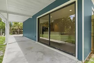 3663 Egerton Cir, Sarasota, FL 34233 - Photo 51