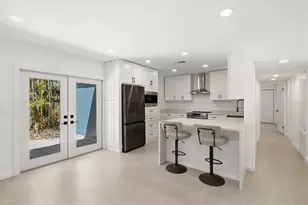 3663 Egerton Cir, Sarasota, FL 34233 - Photo 19