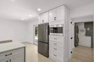 3663 Egerton Cir, Sarasota, FL 34233 - Photo 31