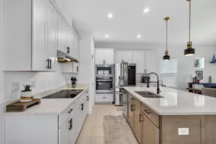 11912 Richmond Trl, Parrish, FL 34219 - Photo 9