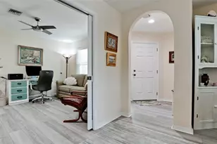 11009 Jasmine Cir, Bradenton, FL 34209 - Photo 7