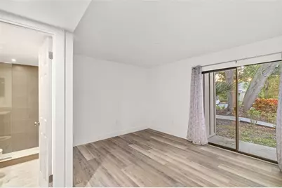 2224 Bahia Vista Street #E1, Sarasota, FL 34239 - Photo 9