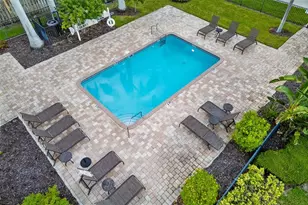 2224 Bahia Vista St, Sarasota, FL 34239 - Photo 31