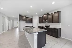 5719 Woodland Sage Dr, Sarasota, FL 34238 - Photo 11