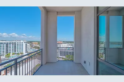 33 S Palm Avenue #1303, Sarasota, FL 34236 - Photo 17