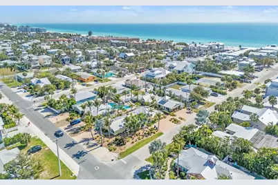 215 67th Street #6, Holmes Beach, FL 34217 - Photo 47