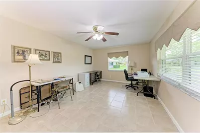 7160 Fairway Bend Cir, Sarasota, FL 34243 - Photo 27