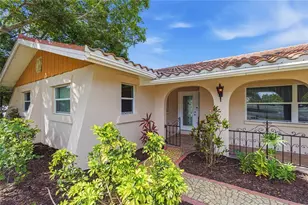 6904 Pennsylvania Ave, Sarasota, FL 34243 - Photo 3