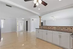 6904 Pennsylvania Ave, Sarasota, FL 34243 - Photo 9