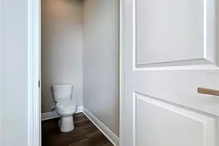 10006 Degas Ter, Bradenton, FL 34212 - Photo 43