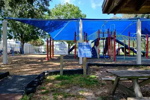 4734 Delmonte Ave, Sarasota, FL 34235 - Photo 9