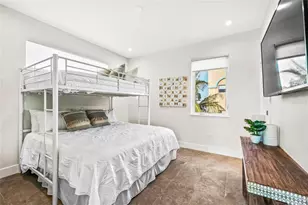 329 Beach Rd, Sarasota, FL 34242 - Photo 37