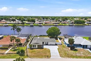 814 Ellicott Cir NW, Port Charlotte, FL 33952 - Photo 41