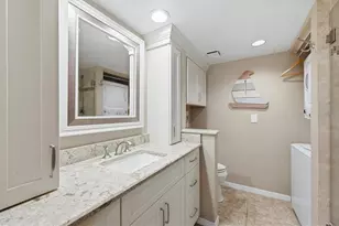 433 Cerromar Ln, Venice, FL 34293 - Photo 21