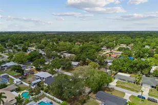 4018 Prado Dr, Sarasota, FL 34235 - Photo 61