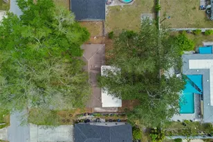 4018 Prado Dr, Sarasota, FL 34235 - Photo 59