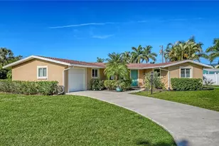 6620 Avenue C, Sarasota, FL 34231 - Photo 1