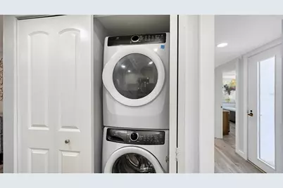 706 Bayport Way #706, Longboat Key, FL 34228 - Photo 25