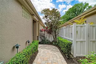 8778 49th Terrace E, Bradenton, FL 34211 - Photo 9