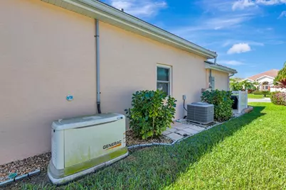 6835 Winslow Street, Sarasota, FL 34243 - Photo 43