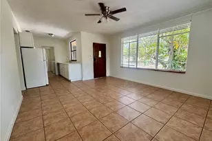 2107 Chippawa Pl, Sarasota, FL 34234 - Photo 5