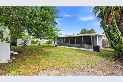 2704 52nd Avenue Terrace W, Bradenton, FL 34207 - Photo 21