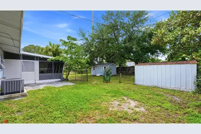 2704 52nd Avenue Terrace W, Bradenton, FL 34207 - Photo 23