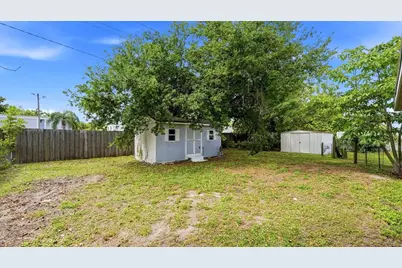 2704 52nd Avenue Terrace W, Bradenton, FL 34207 - Photo 21