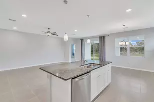 13706 Woodbridge Terrace, Bradenton, FL 34211 - Photo 5