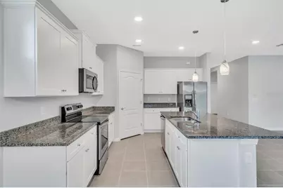 13706 Woodbridge Terrace, Bradenton, FL 34211 - Photo 7