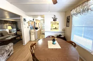 1807 Iowa Ave, Bradenton, FL 34207 - Photo 7